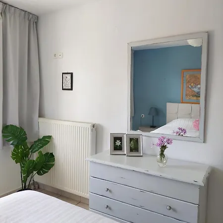 Dora's House Comfortable With A Yard And View * Pyrgadikia