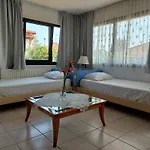 Tatil Evi Dora's House Comfortable With A Yard And View *