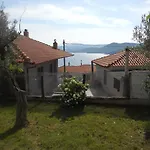 Dora's House Comfortable With A Yard And View Tatil Evi Pyrgadikia